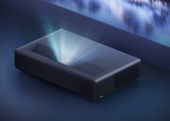 xiaomi laser cinema 2 projektor modeli duyuruldu