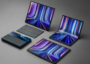 Asus Zenbook 17 Fold OLED Katlanabilir Laptop Modelini Piyasaya Surdu