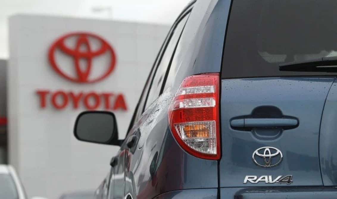 Toyota, milyonlarca aracı geri çağıracak!