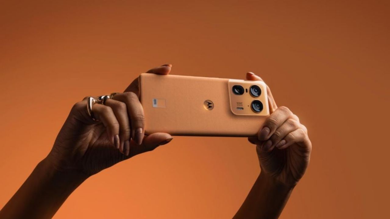 Motorola’nın yeni amiral gemisi: Edge 50 Ultra’nın detaylı incelemesi