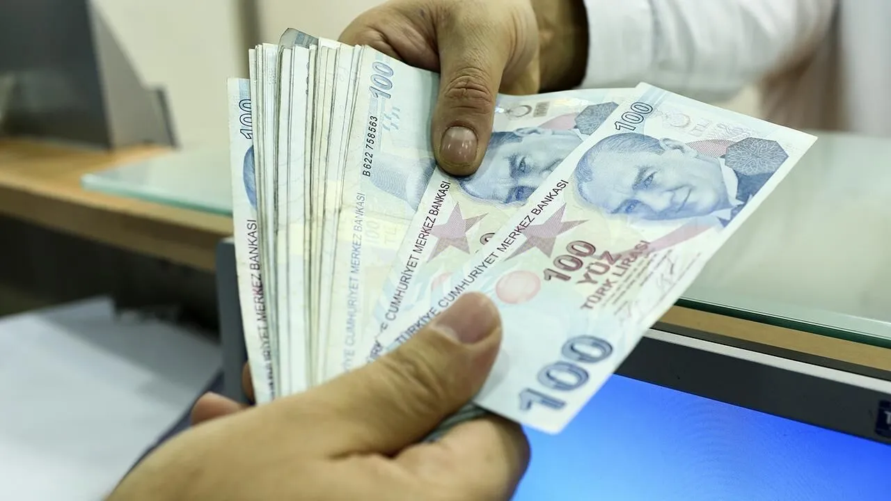 Emekli ve memurun canlı yayında zamlı maaşlarını açıkladı!