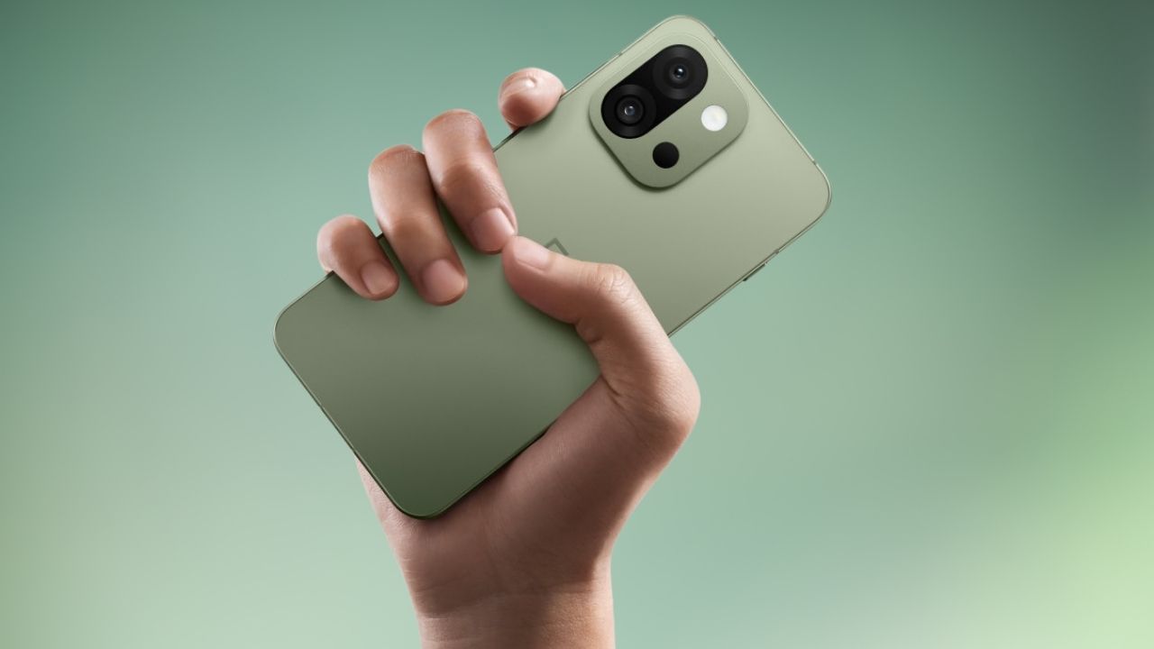 OnePlus 13s sahneye çıktı: Küçük ama canavar gibi güçlü