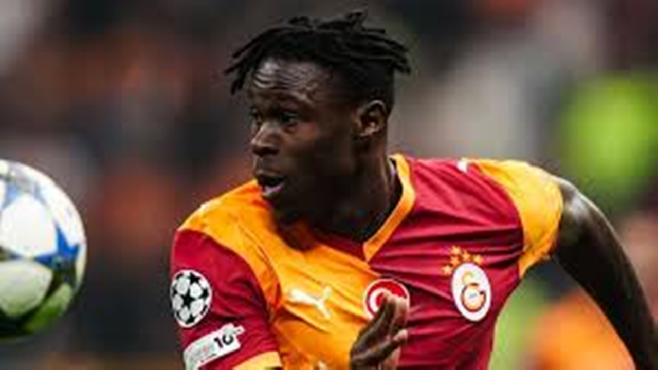 Galatasaray’da Endişe: Wilfried Singo Sahalardan Uzak Kalacak